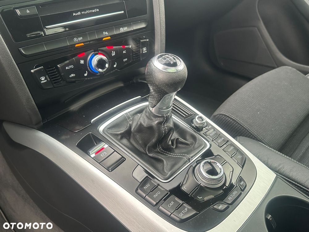 Audi A4 Avant 2.0 TDI DPF S line Sportpaket - 25