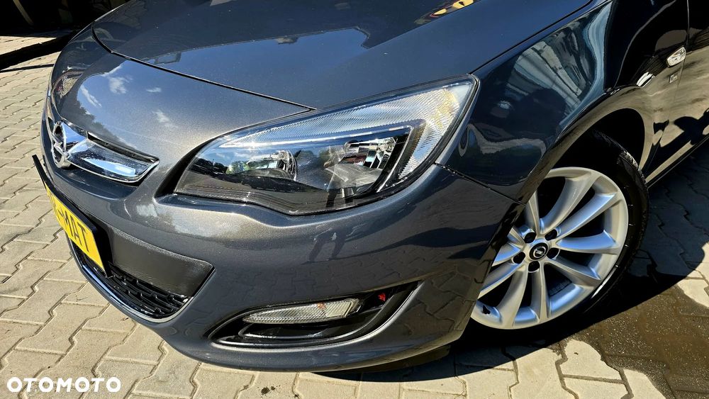 Opel Astra 1.4 Turbo ecoFLEX Start/Stop Innovation - 2