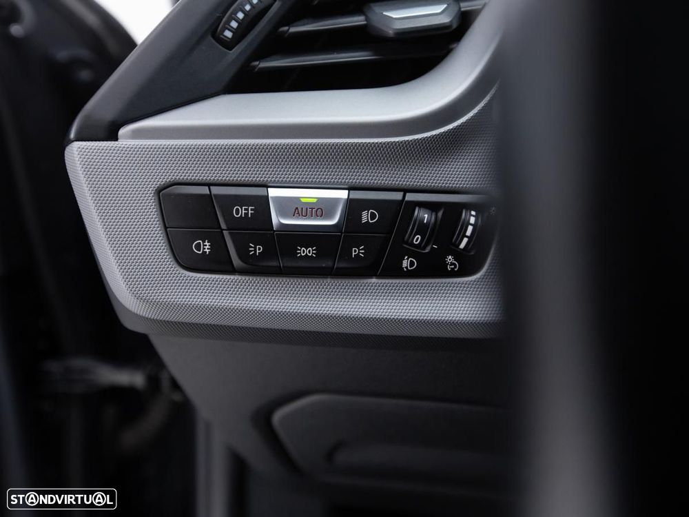 BMW 116 d Corporate Edition - 14
