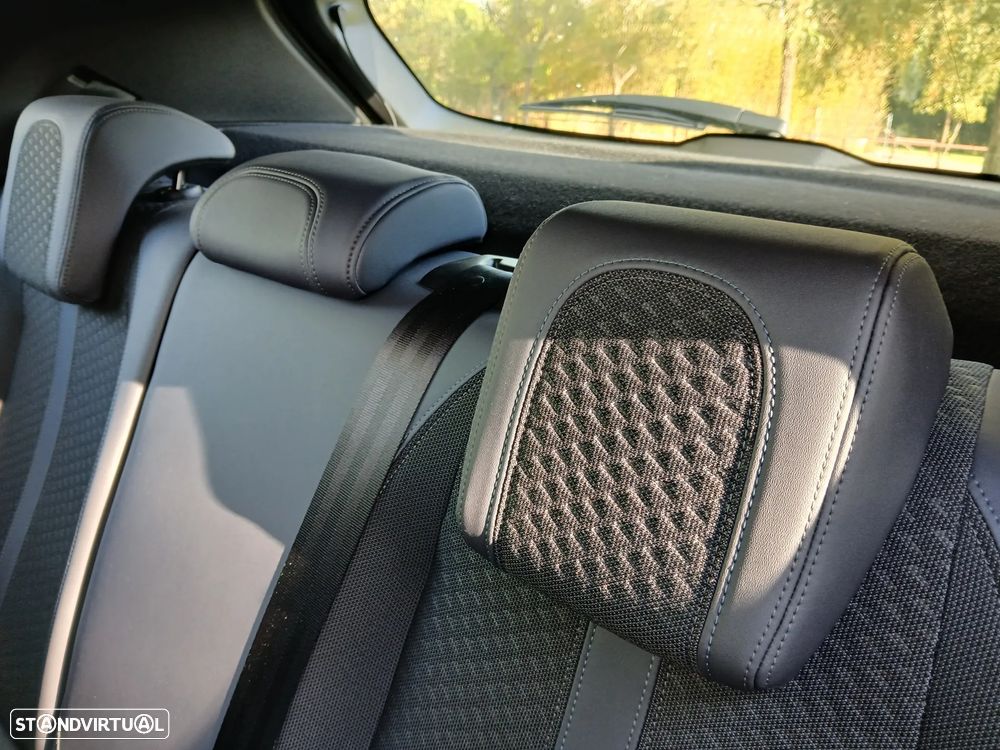 Peugeot 2008 PureTech 130 GPF Stop&Start Allure - 18