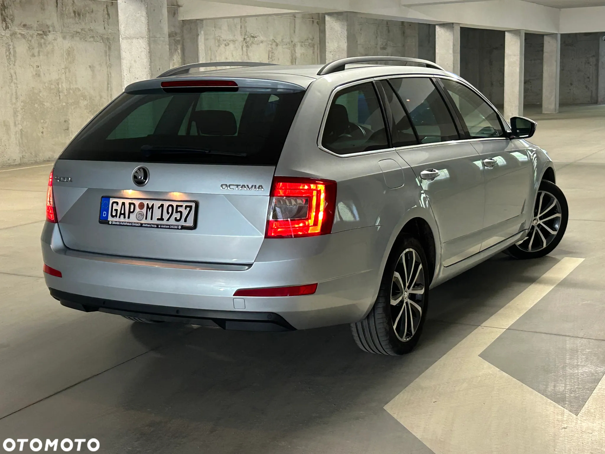 Skoda Octavia Combi 1.6 TDI Green tec Edition - 11