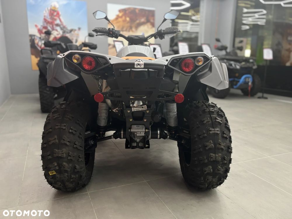Can-Am Renegade - 8