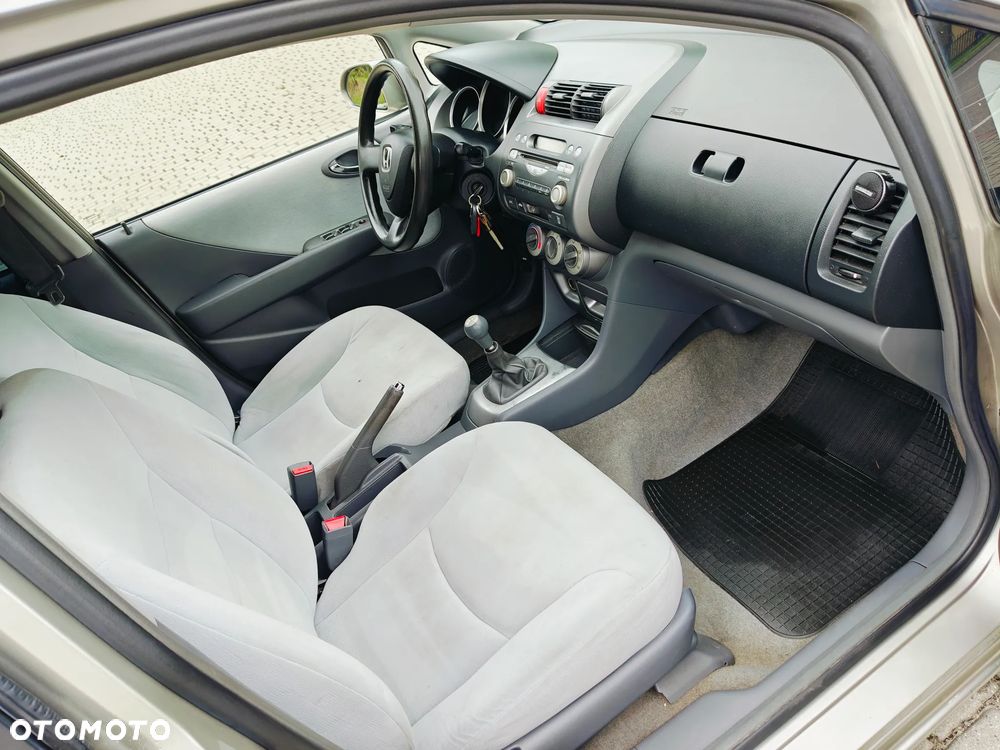 Honda City 1.4 Comfort - 7