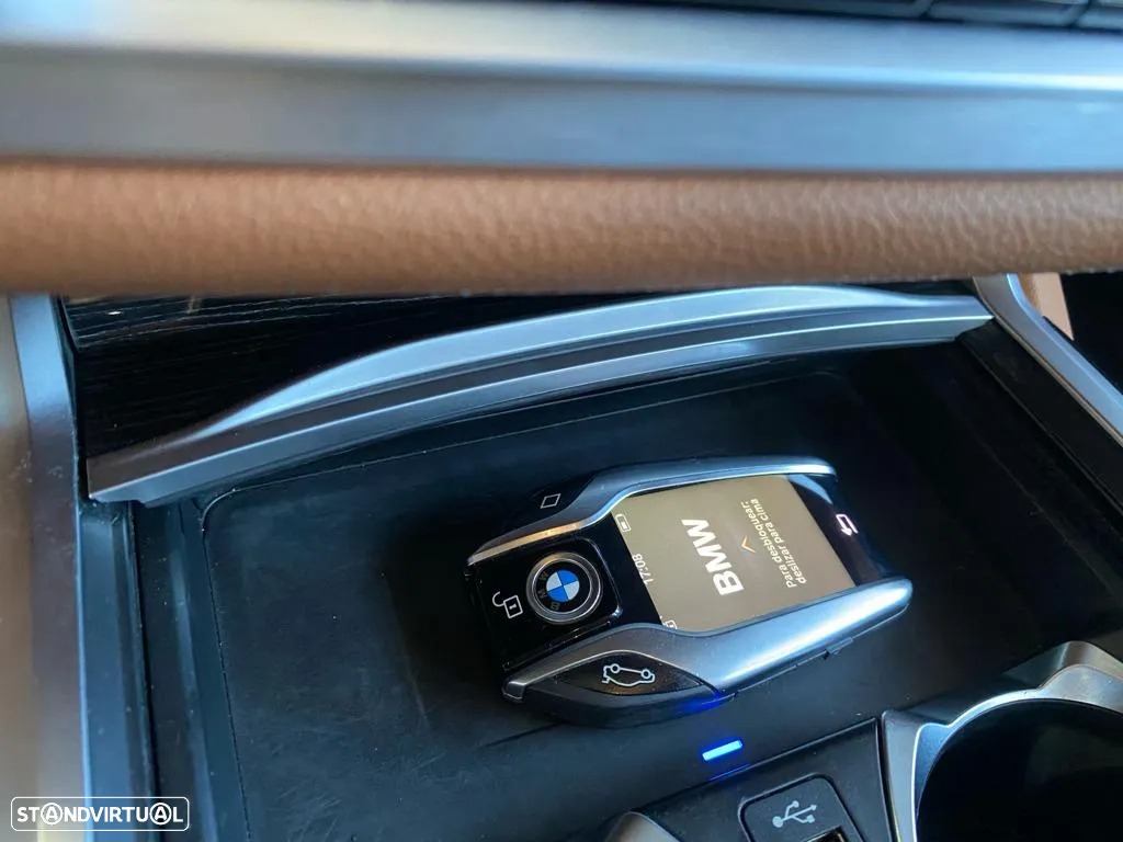 BMW 745 e iPerformance Pack M Auto - 45