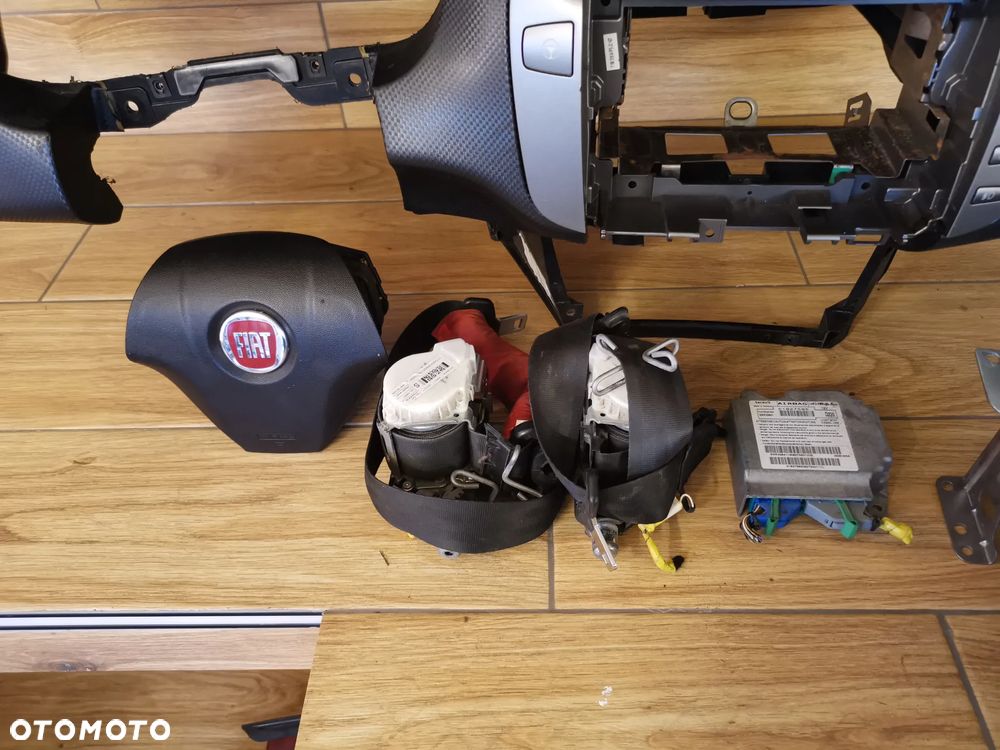 Deska Konsola AIRBAG Pasy Fiat Bravo II - 8