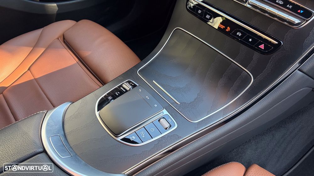 Mercedes-Benz GLC 300 de 4Matic 9G-TRONIC AMG Line - 47
