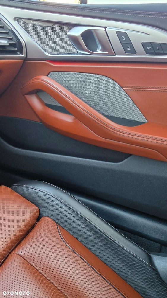 BMW Seria 8 - 17