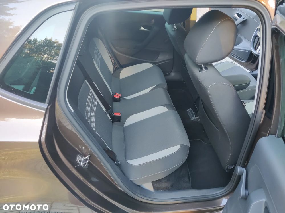 Volkswagen Polo 1.2 TSI Life - 23