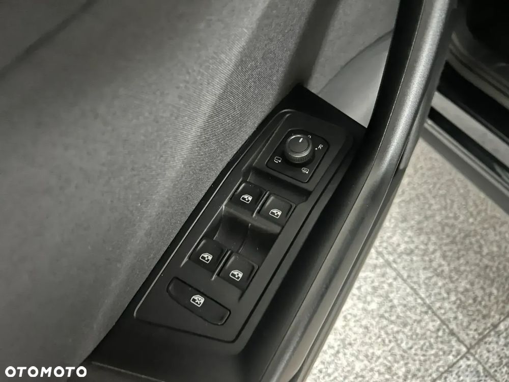 Volkswagen T-Roc 1.5 TSI Style - 18