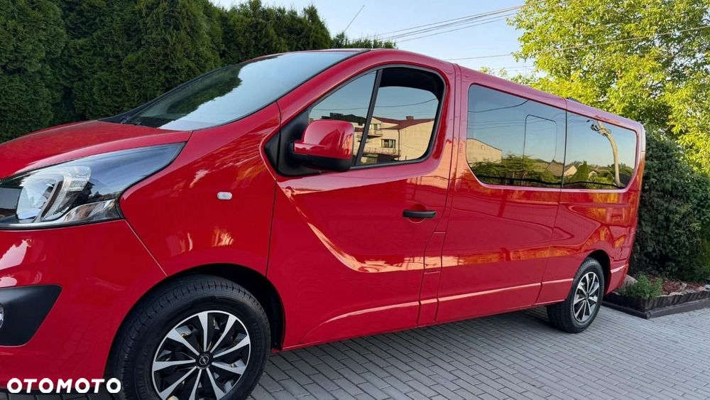 Opel Vivaro L2H1 2,9t Elegance Premium - 23
