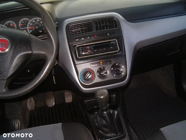 Fiat Grande Panda - 16
