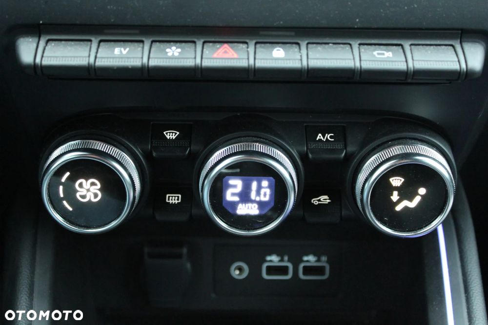 Renault Clio 1.6 E-TECH Intens - 21