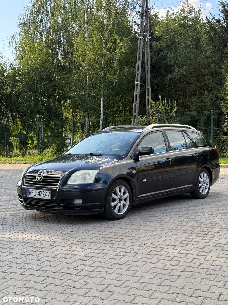 Toyota Avensis 1.8 VVT-i Combi - 1