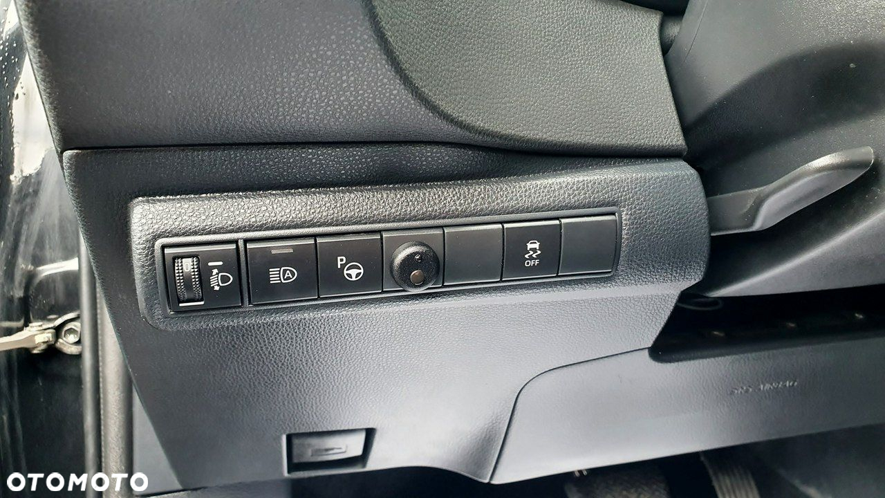 Toyota Corolla 1.8 Hybrid Comfort - 25