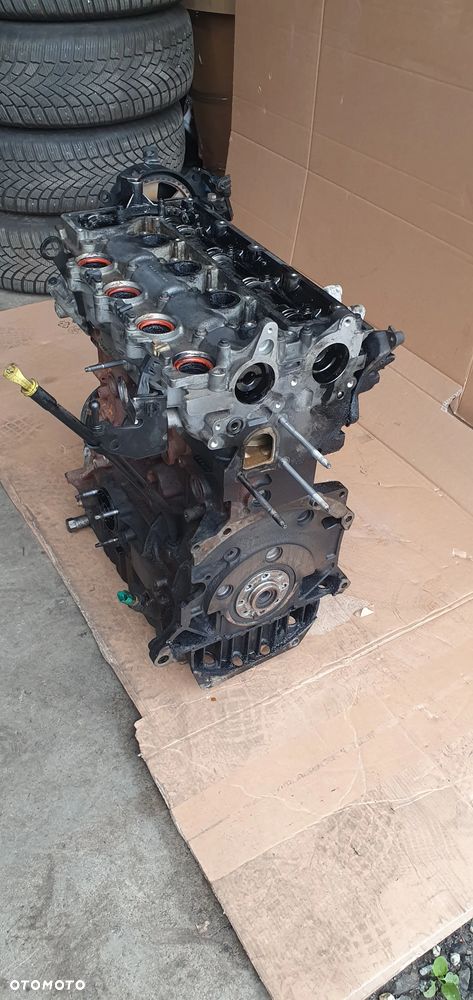 Silnik blok silnika słupek Fiat Scudo Jumpy Expert Ulysse 2.0 HDI PSA RHK - 3