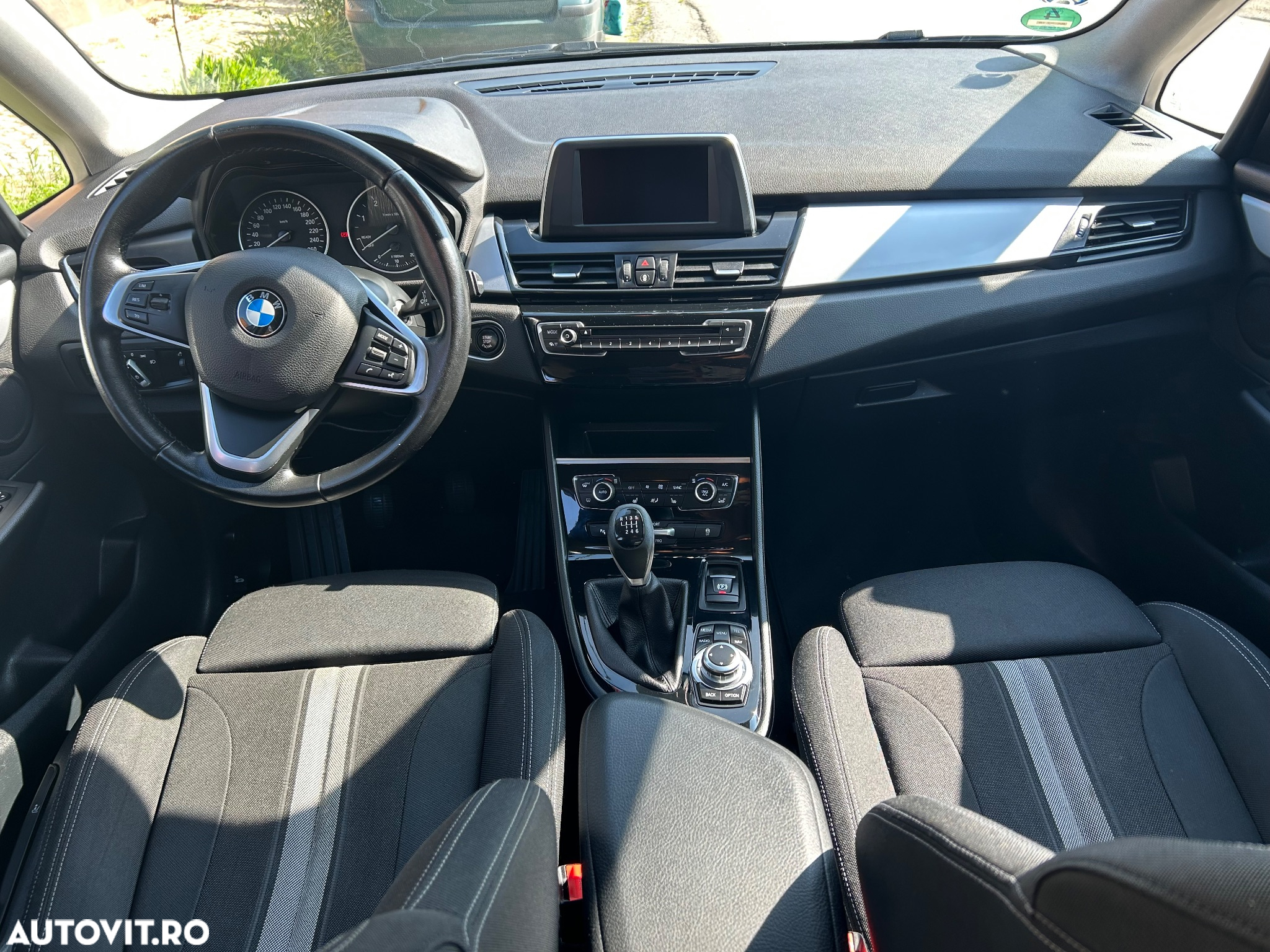BMW Seria 2 218d Active Tourer - 7