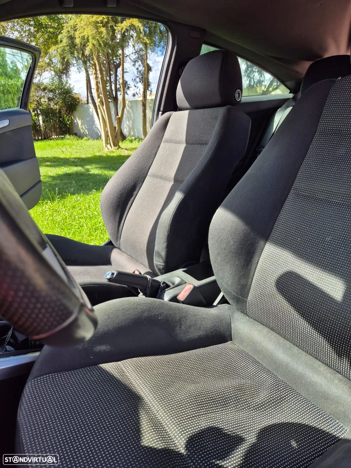 Opel Astra GTC 1.3 CDTi - 6