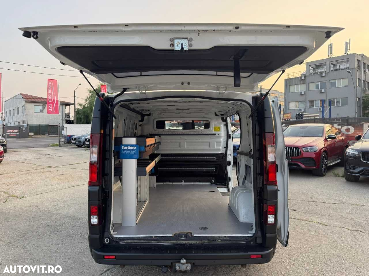 Renault TRAFIC L1H1 - 13