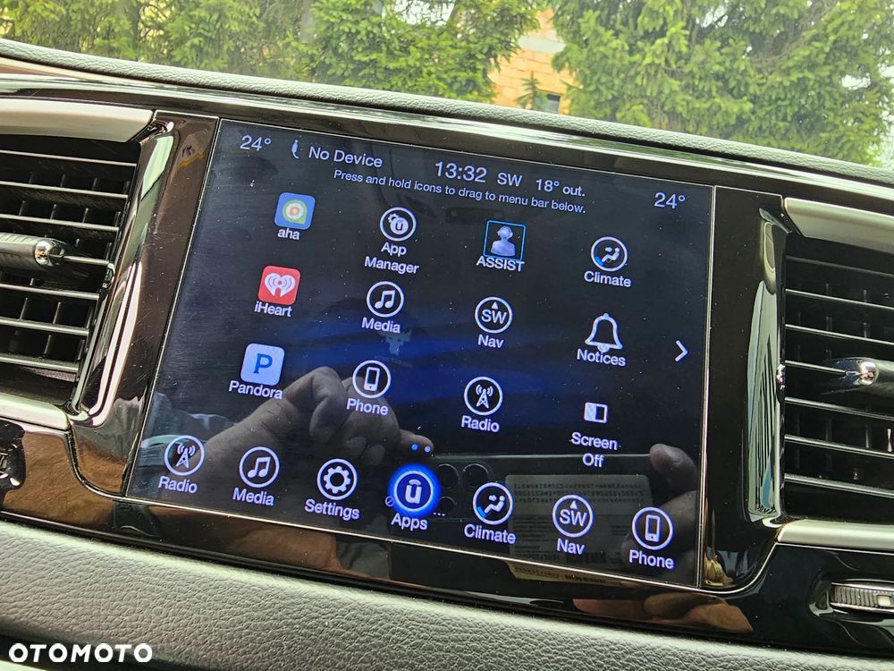 Chrysler Pacifica - 19