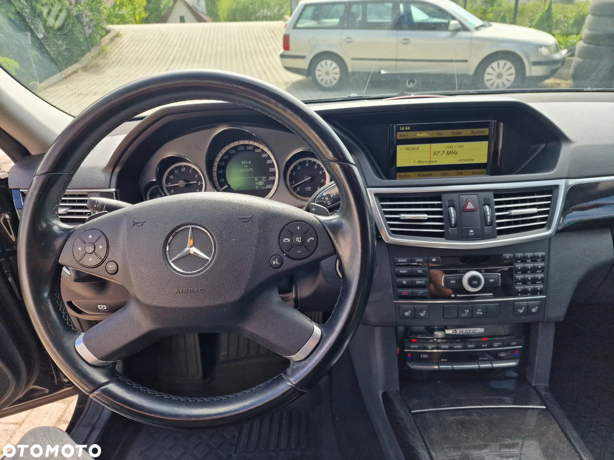 Mercedes-Benz Klasa E 350 4-Matic Avantgarde - 20