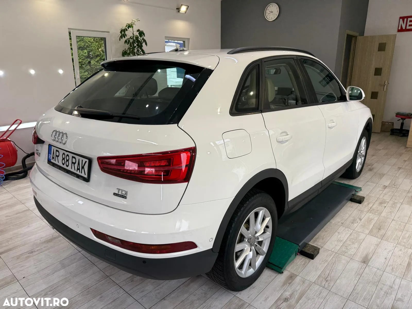 Audi Q3 2.0 TDI Quattro Stronic - 3