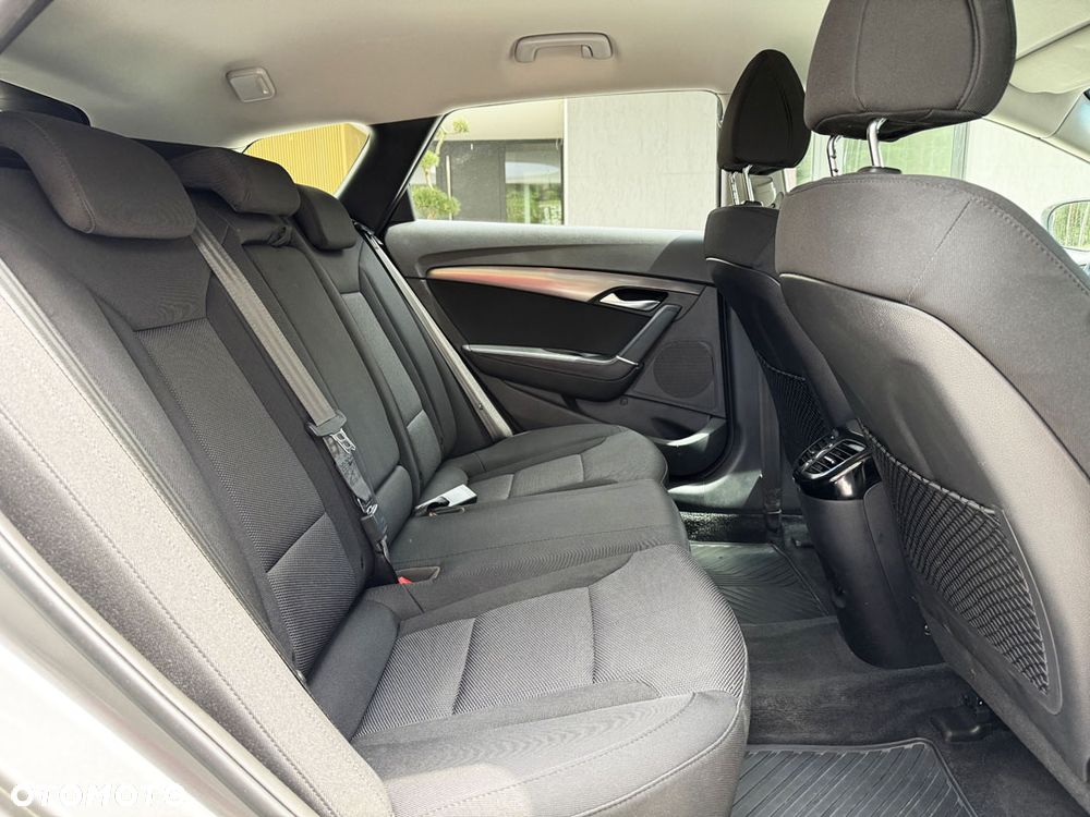 Hyundai i40 Kombi blue 1.6 CRDi DCT Space - 33