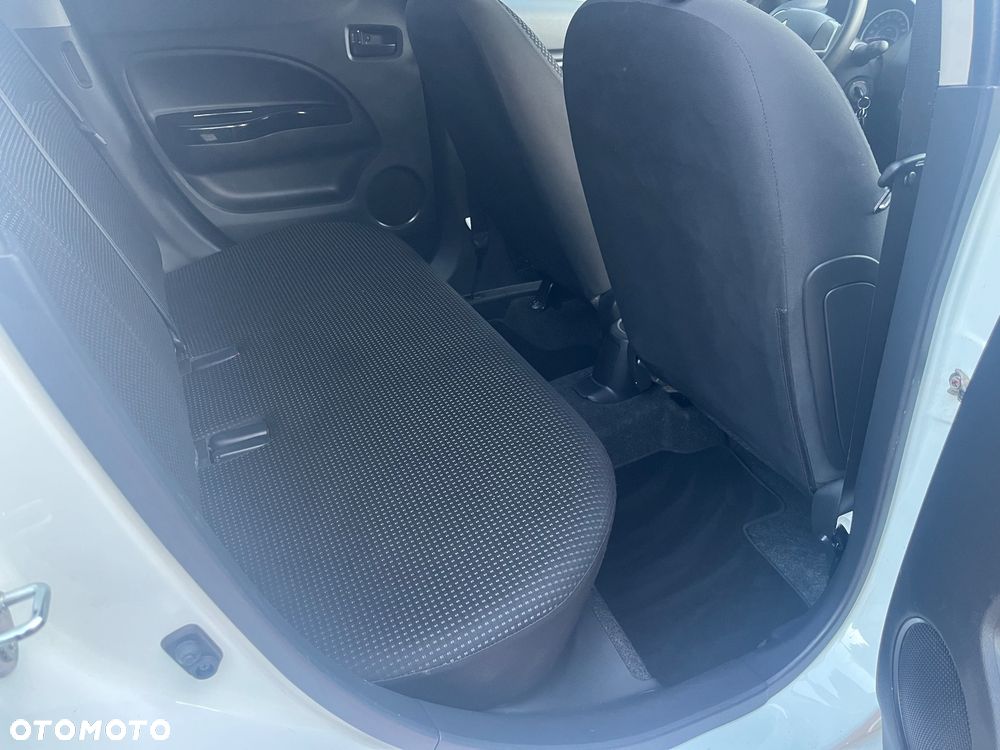 Mitsubishi Space Star 1.2 Invite CVT - 24