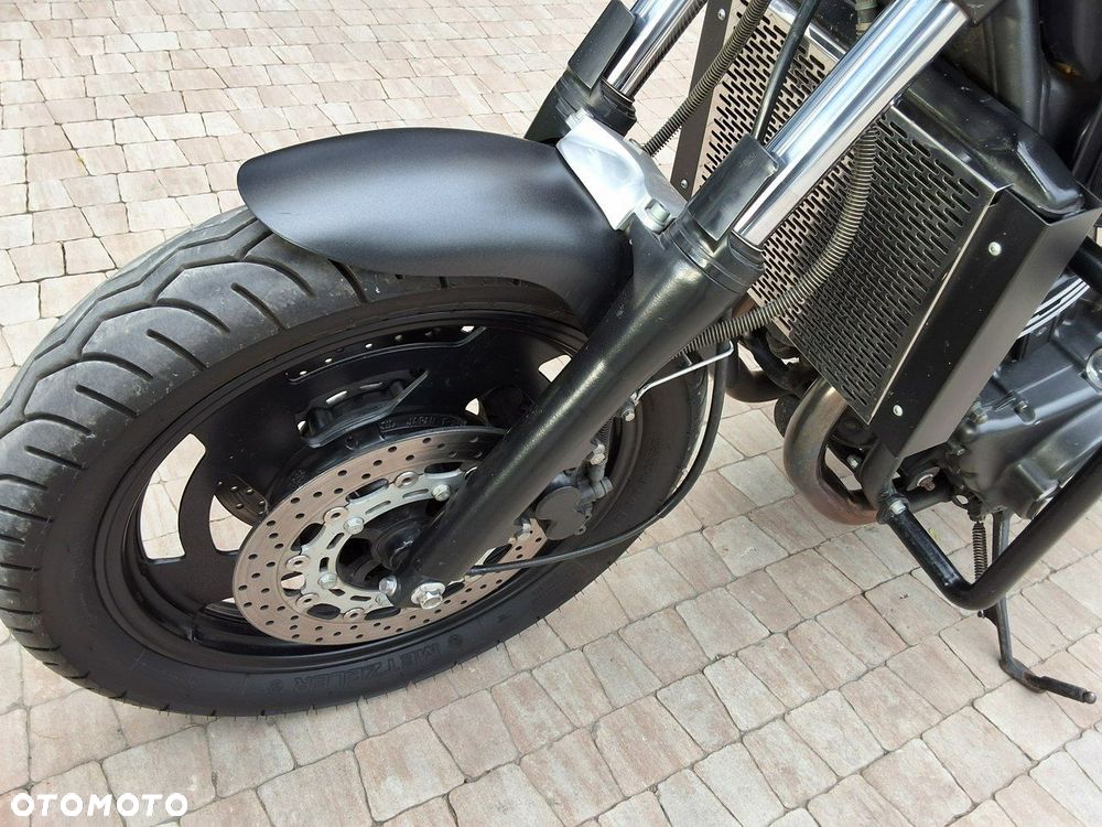 Yamaha V-MAX - 9