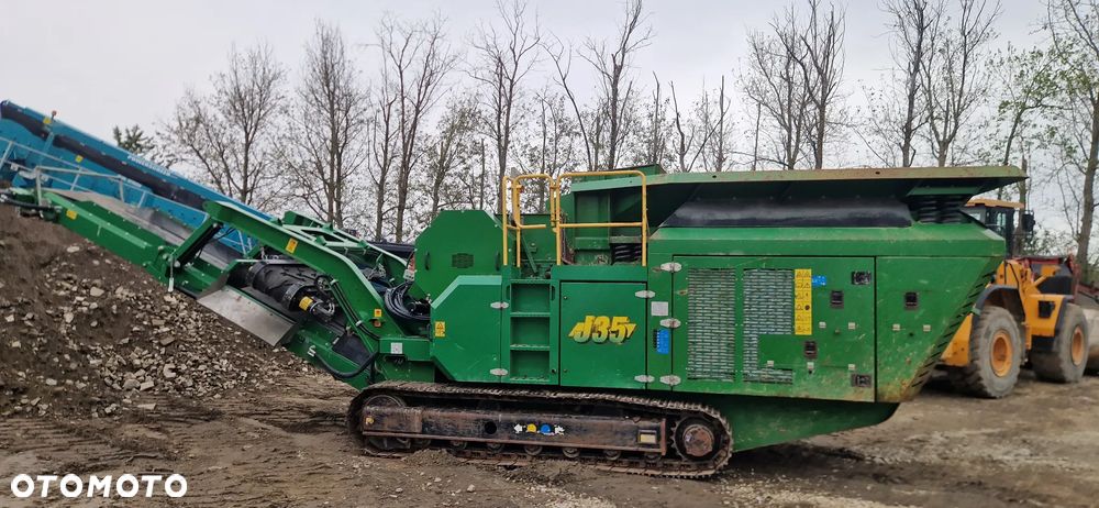 McCloskey J35 - 3