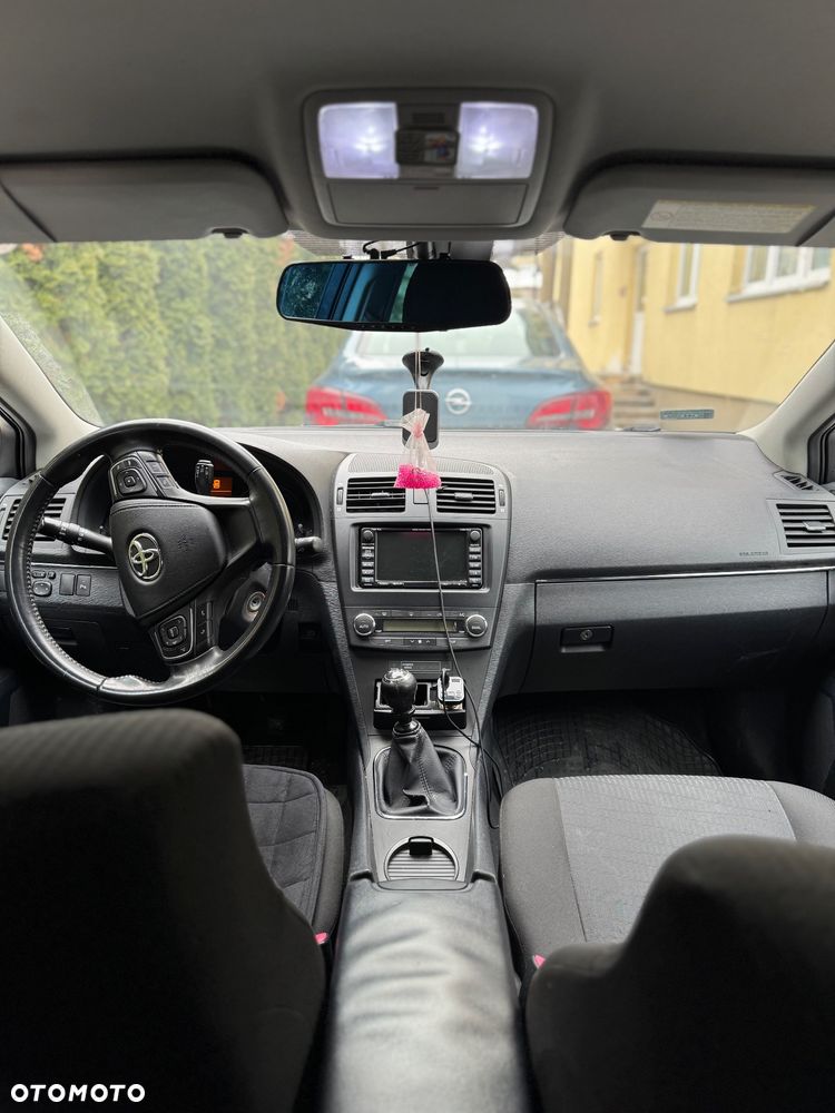 Toyota Avensis 2.0 D-4D Sol plus+NAVI - 12