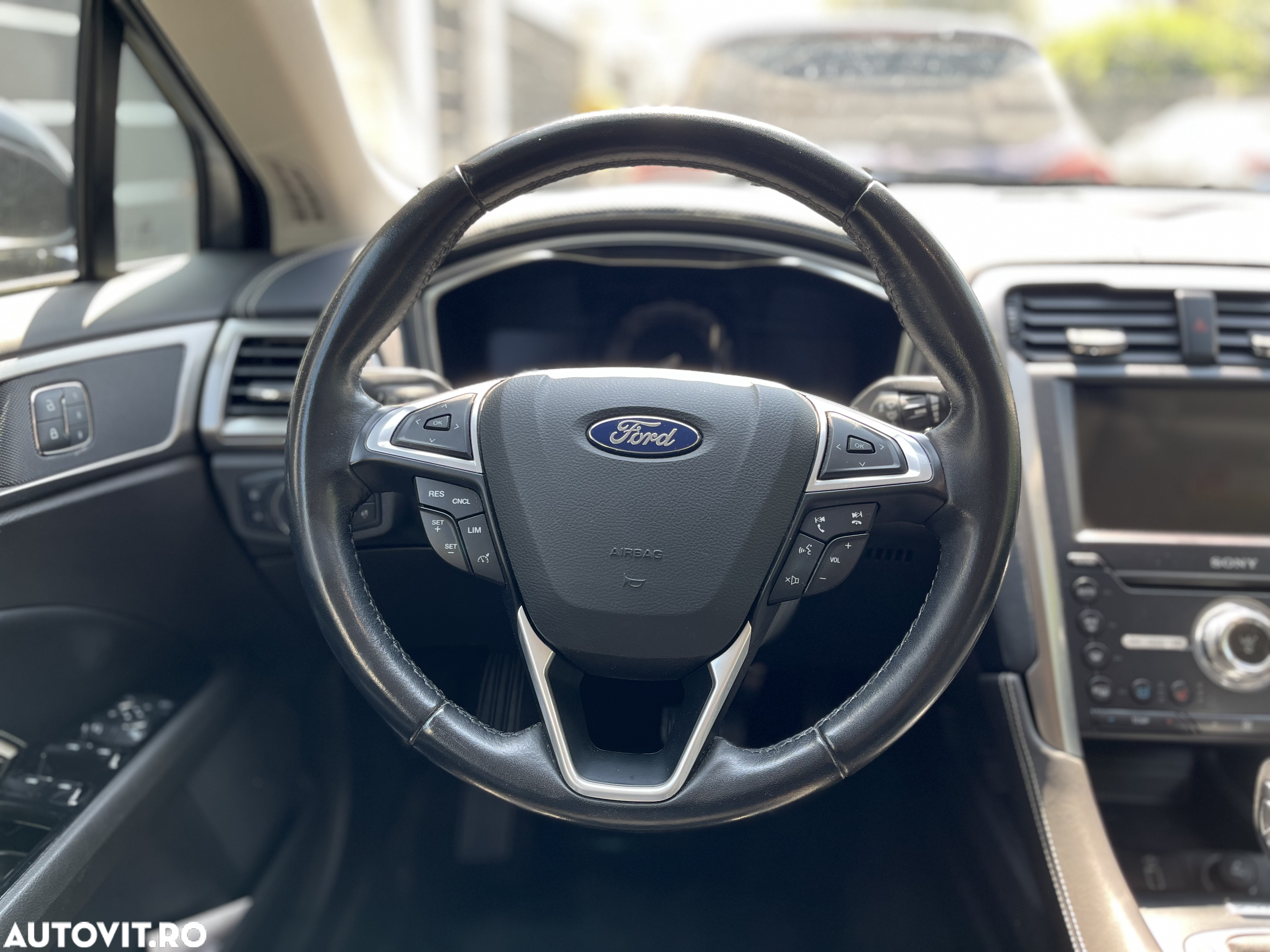 Ford Mondeo 2.0 HEV Vignale - 8