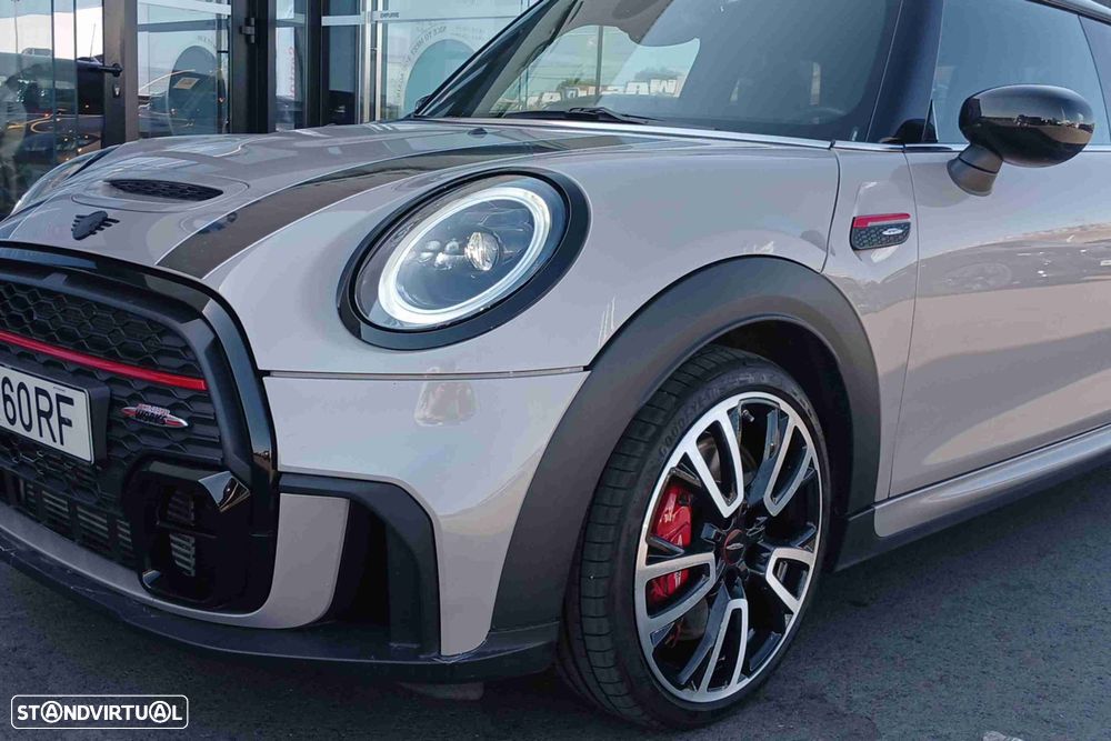 MINI 3 Portas John Cooper Works - 10