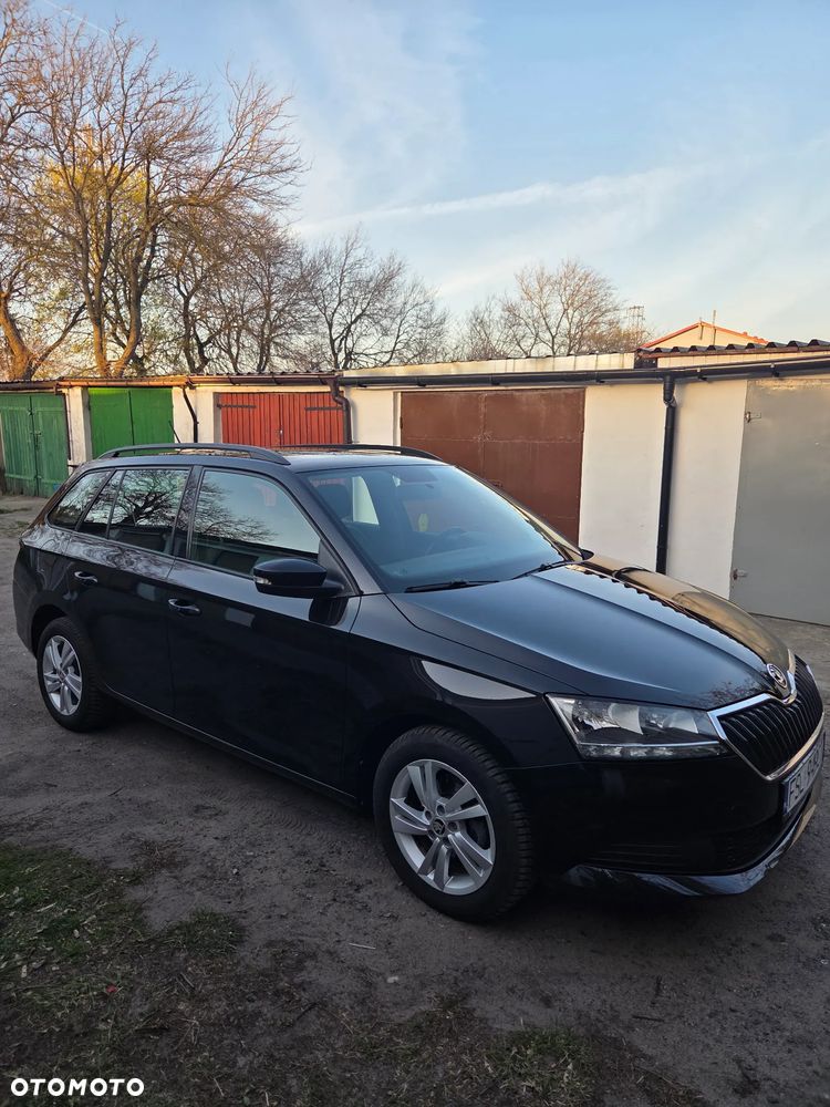 Skoda Fabia 1.0 TSI Ambition - 1