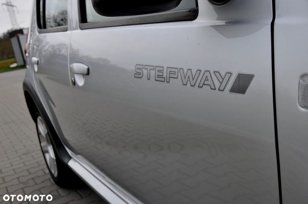 Dacia Sandero Stepway 1.6 - 22