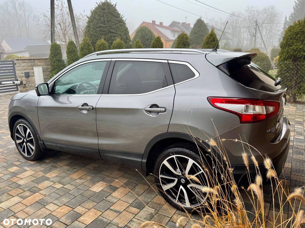 Nissan Qashqai 1.6 DIG-T TEKNA+ - 4