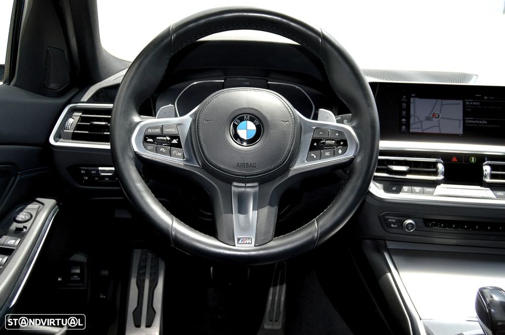 BMW 330 e iPerformance Pack M Shadow - 21