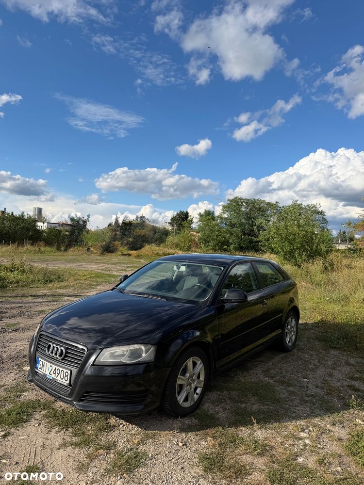 Audi A3 3-drzwiowe 1.6 TDI DPF Ambition - 1