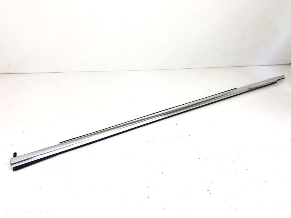 LISTWA ZGARNIAJĄCA PRZÓD LEWY  BMW 5 (G30, F90) 2016 - 2022 530 e Plug-in-Hybrid 135 kW [184 KM] - 1