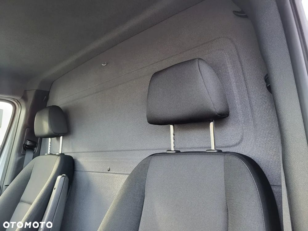 Mercedes-Benz SPRINTER 907 516 - MAXI- KONTENER 4,30M+WINDA-DMC 3500 KG - 25