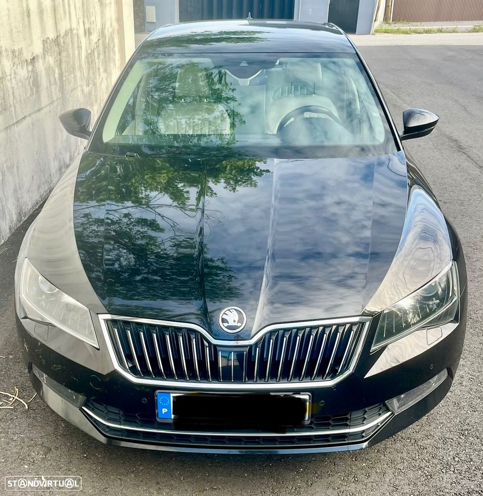 Skoda Superb 2.0 TDI 4x4 DSG L&K - 4