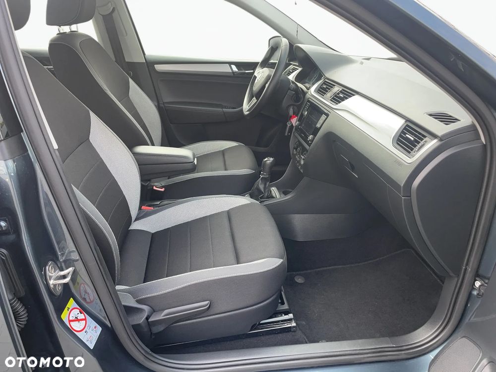 Skoda RAPID 1.0 TSI Ambition - 15