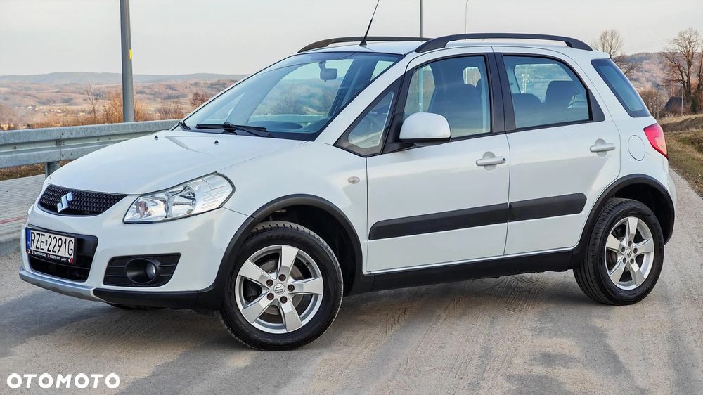 Suzuki SX4 1.6 VVT 4x4 Style - 12