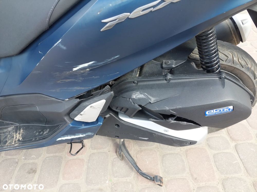 Honda PCX - 15