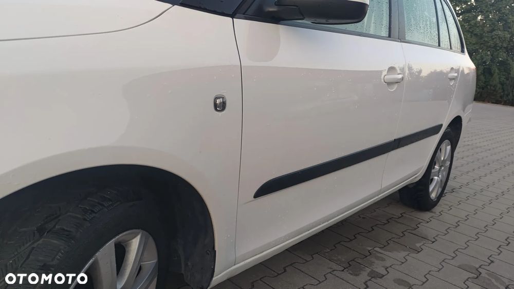 Skoda Fabia 1.6 TDI DPF Ambition - 8