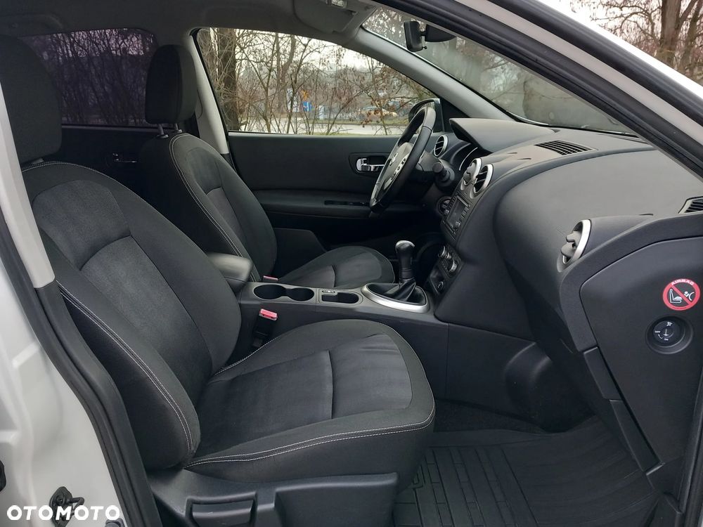 Nissan Qashqai 1.6 I-Way - 8