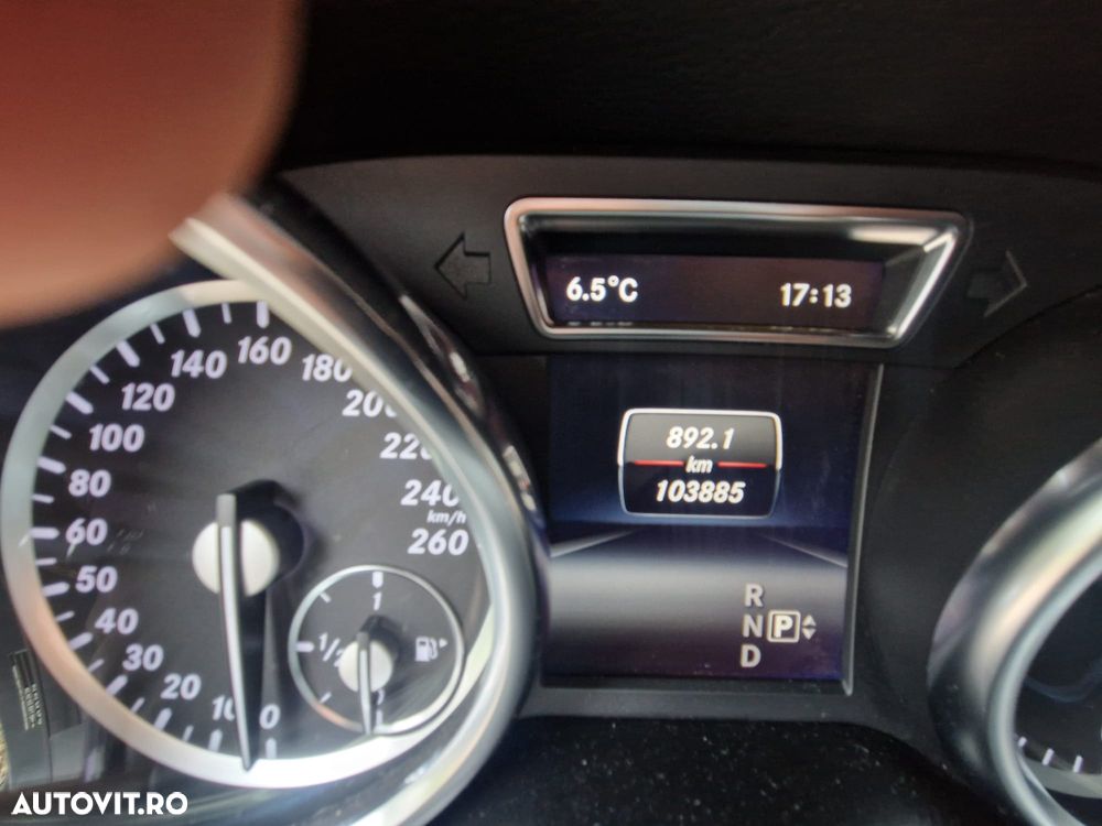 Mercedes-Benz ML - 8