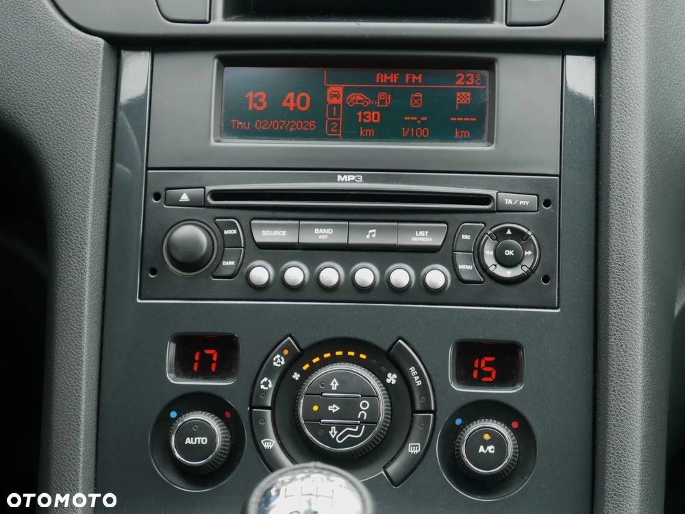 Peugeot 5008 1.6 HDi Premium - 34