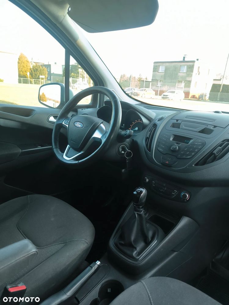 Ford Transit Courier Trend - 12