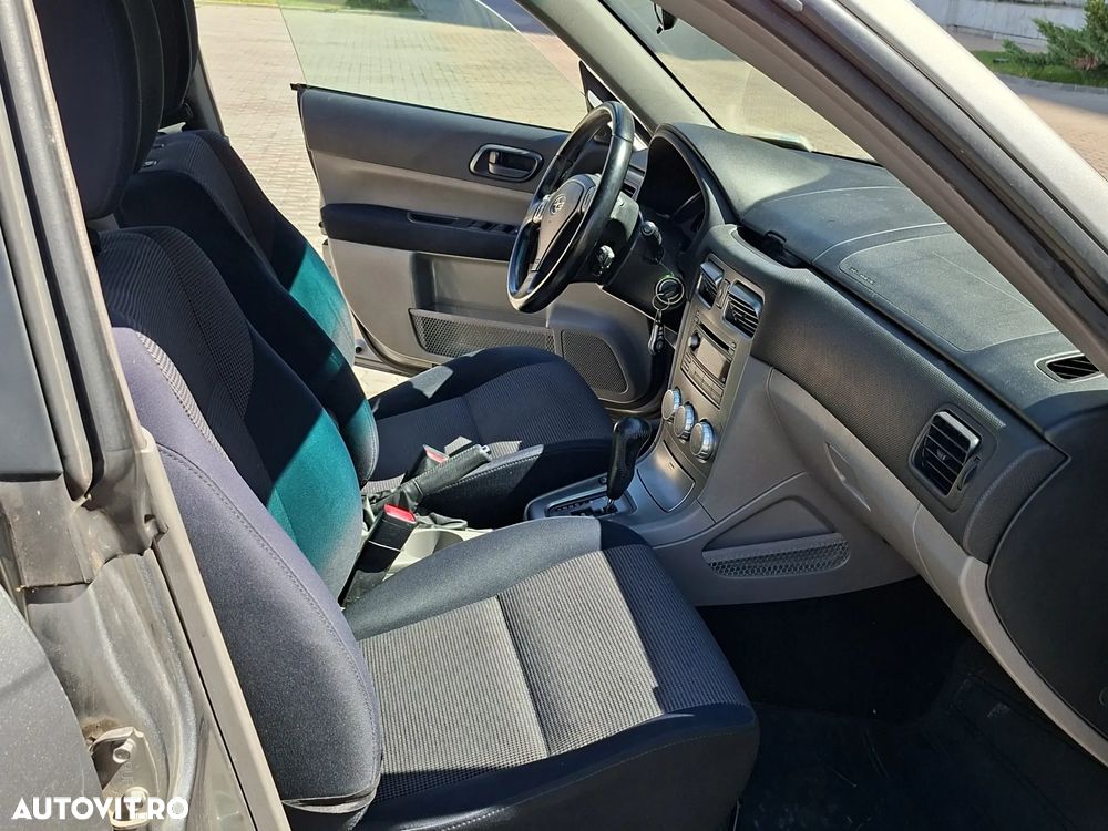 Subaru Forester 2.0 Base Aut - 8