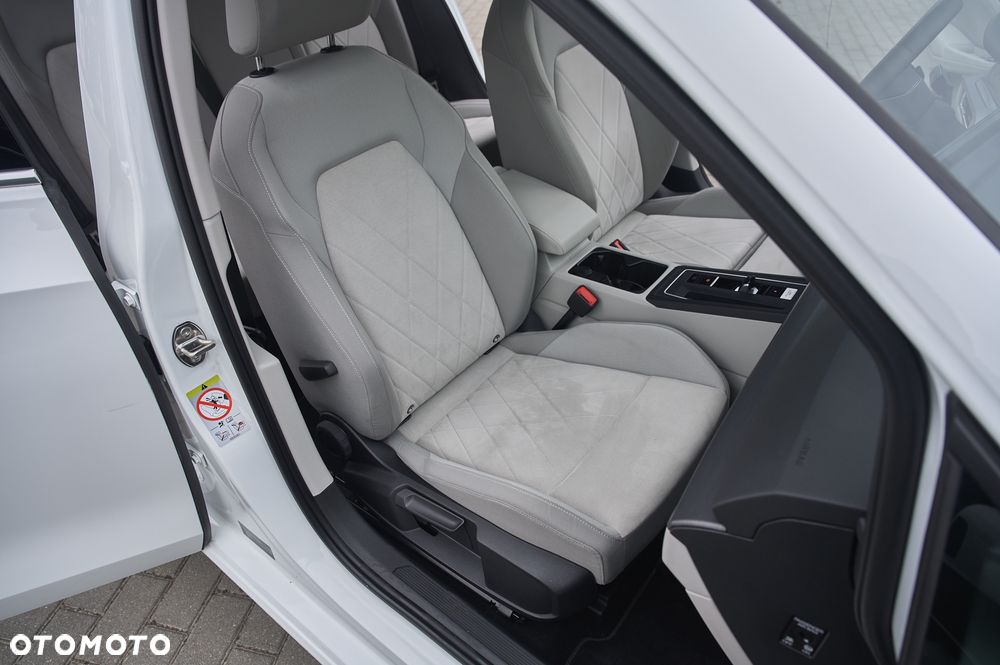 Volkswagen Golf 1.5 TSI BMT Evo Highline DSG - 25